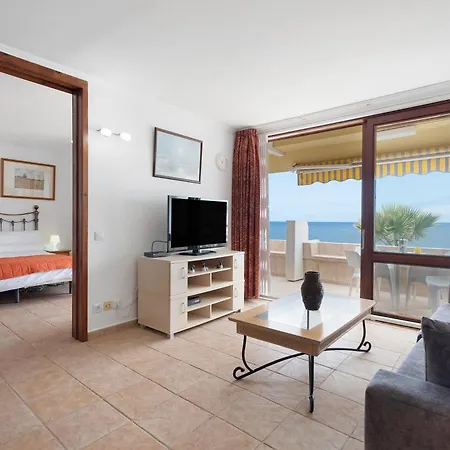 Apto 108 Wonder Located In Front Of The Sea With Swimming Pool Appartement